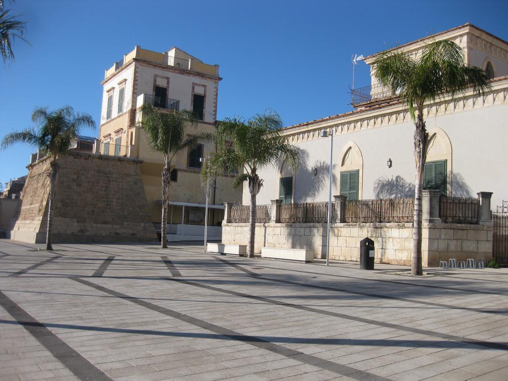 Casa Vacanze Le Rose Marina di Ragusa Oda fotoğraf