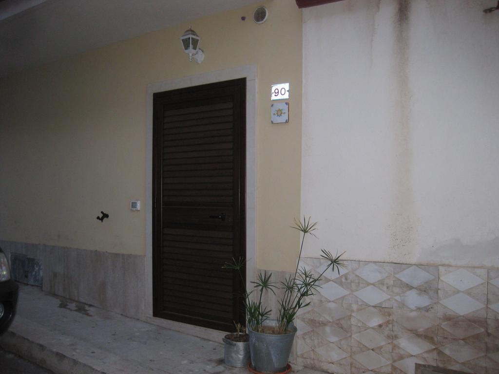 Casa Vacanze Le Rose Marina di Ragusa Dış mekan fotoğraf