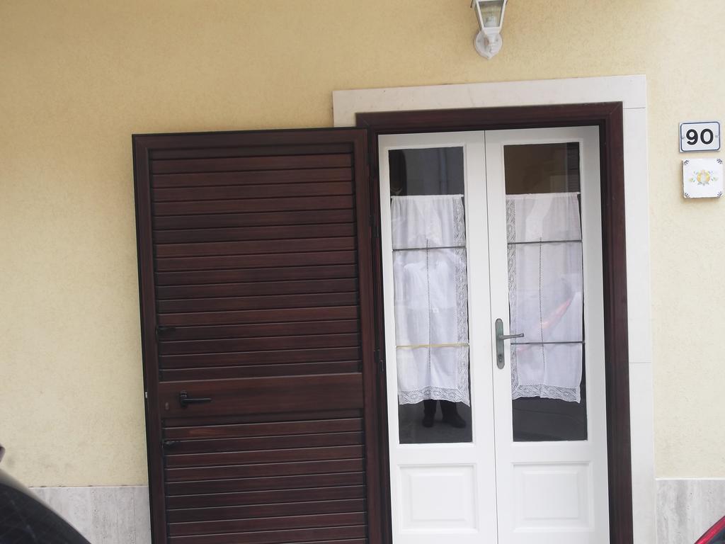Casa Vacanze Le Rose Marina di Ragusa Dış mekan fotoğraf